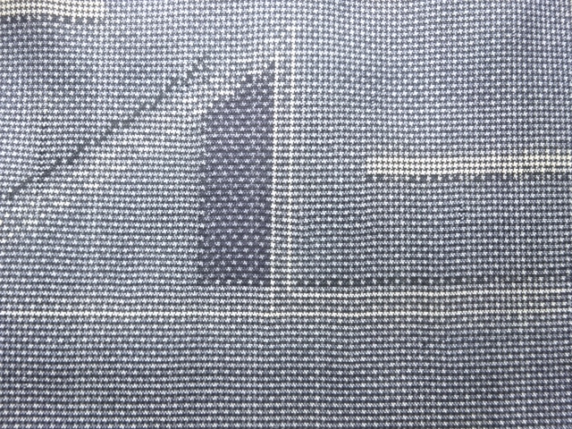 アンティーク　変わり横段模様織り出し本場泥大島紬着物(5マルキ)